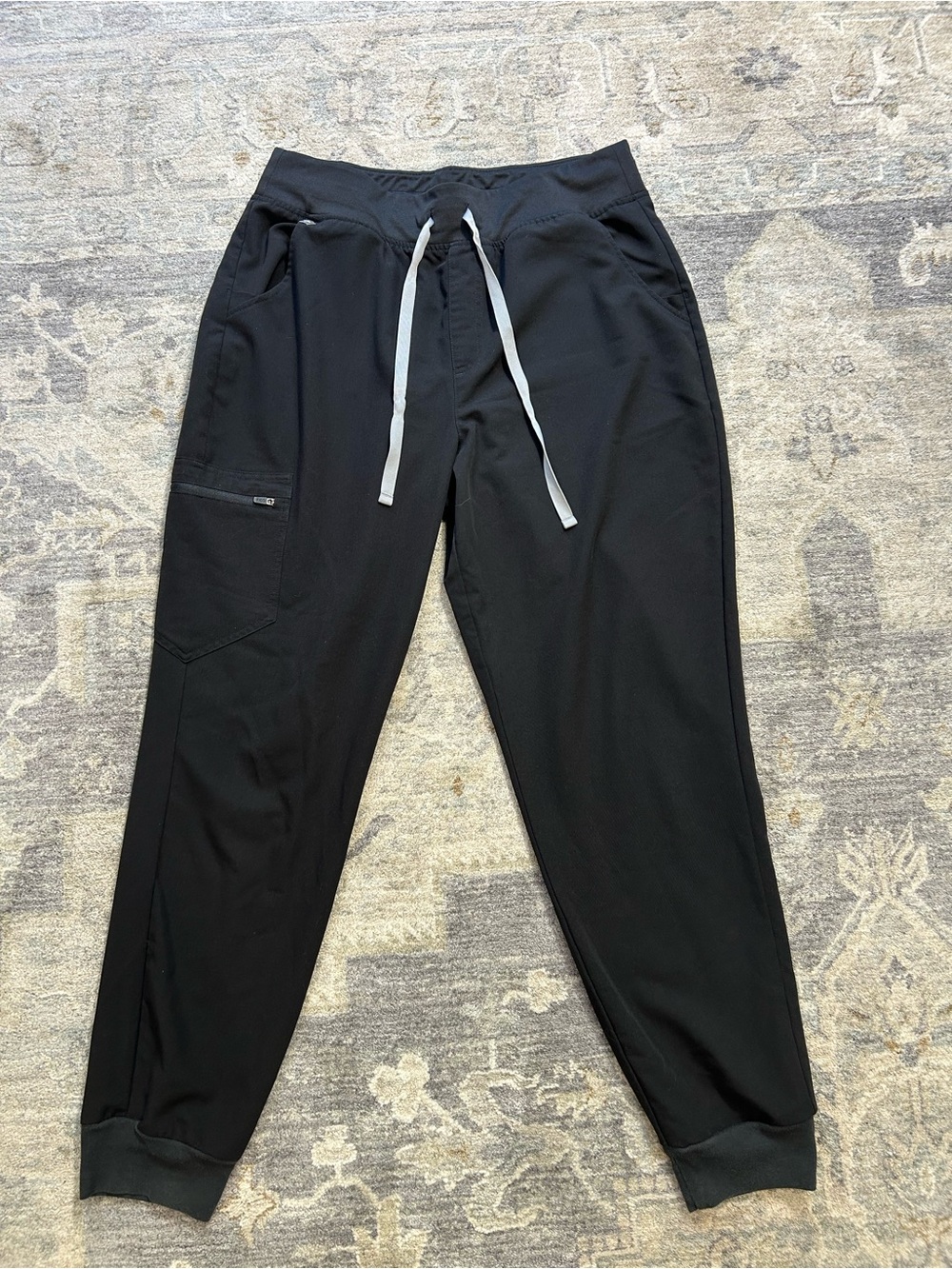 FIGS Technical Collection HW Zamora Jogger Scrub Pants Black L